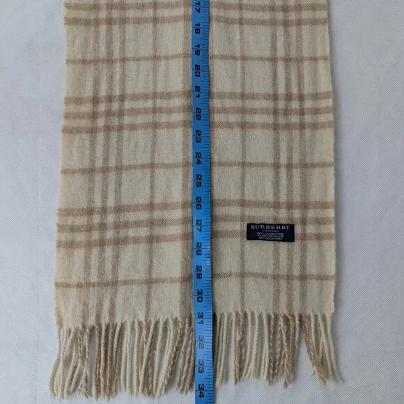 Burberry Lambswool Check Scarf Ivory | Unisex | Warm Soft Luxury | Great Deal - Picture 5 of 6